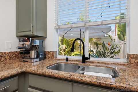 Tiny photo for 382 Carmel Creeper Pl, Encinitas, CA 92024 (MLS # 250042626)