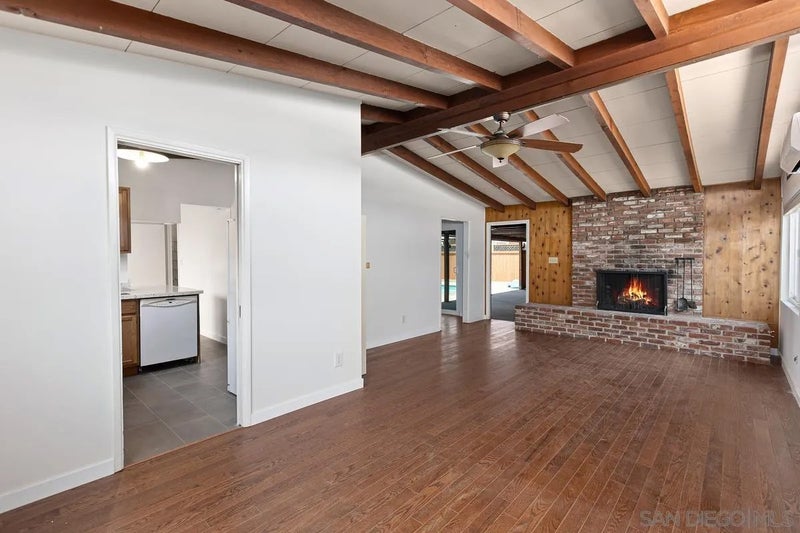 6130 Howell Dr