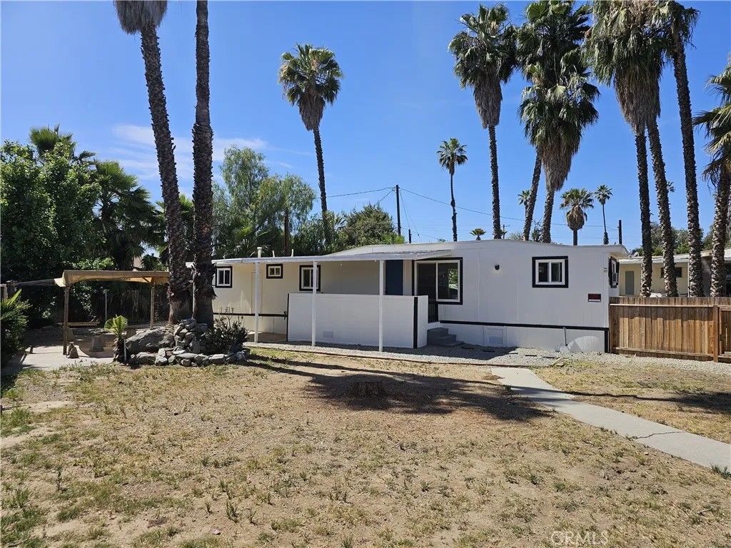 22775 Raymond