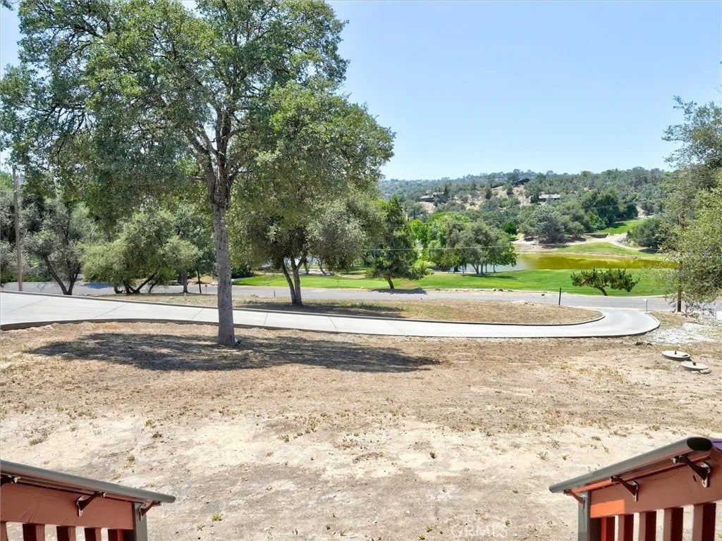 42781 Badger Circle Drive