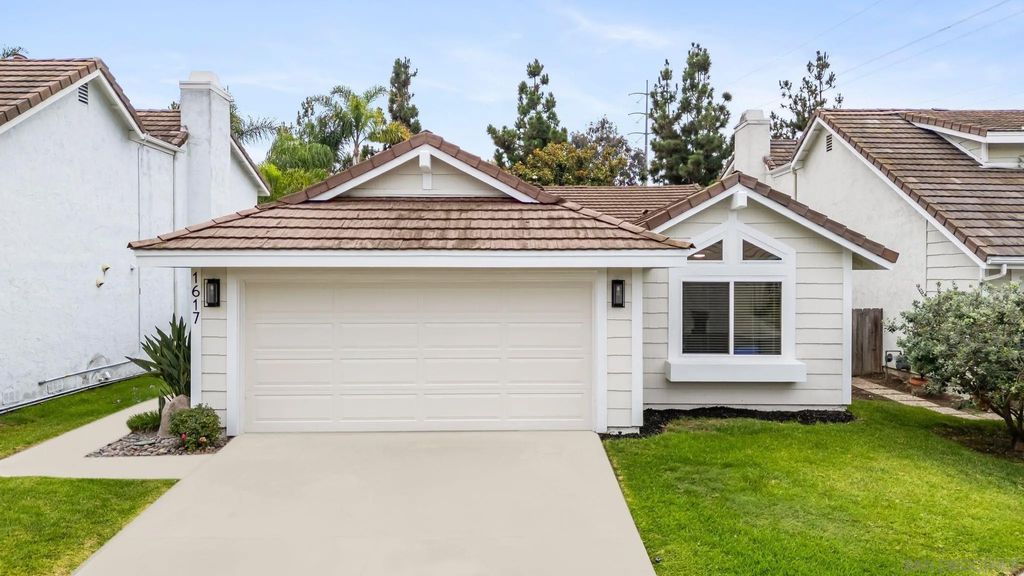 Photo of 1617 Blossom Field Way, Encinitas, CA 92024 (MLS # 250037997)