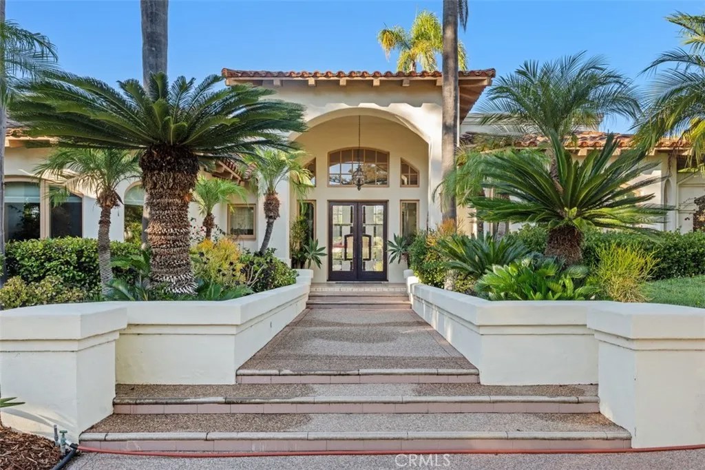 16772 Camino Sierra Del Sur