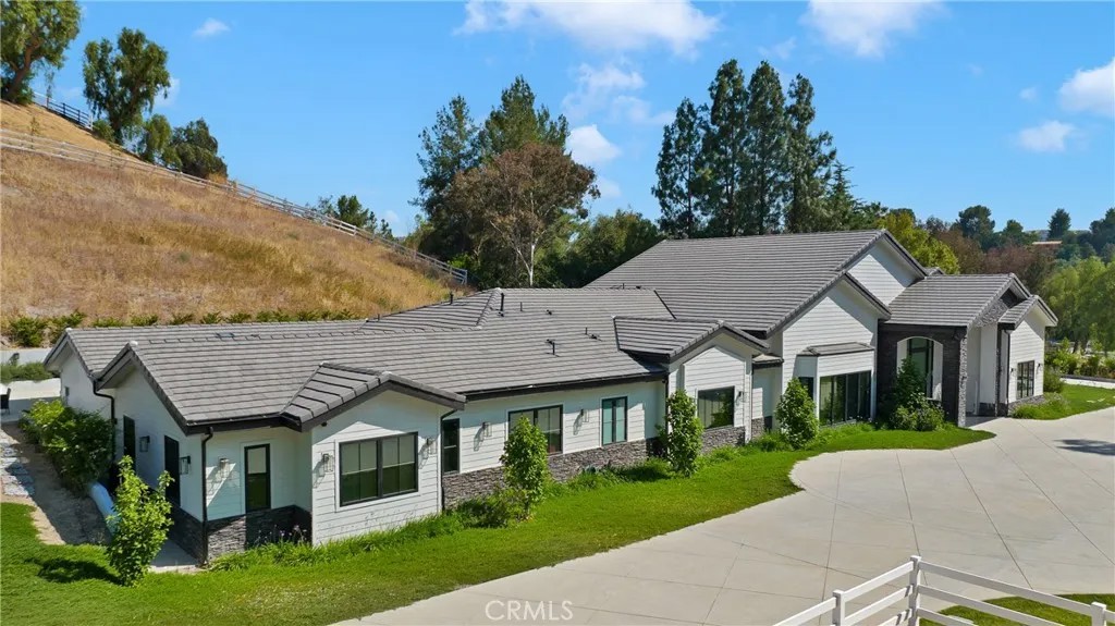 6006 Spring Valley
