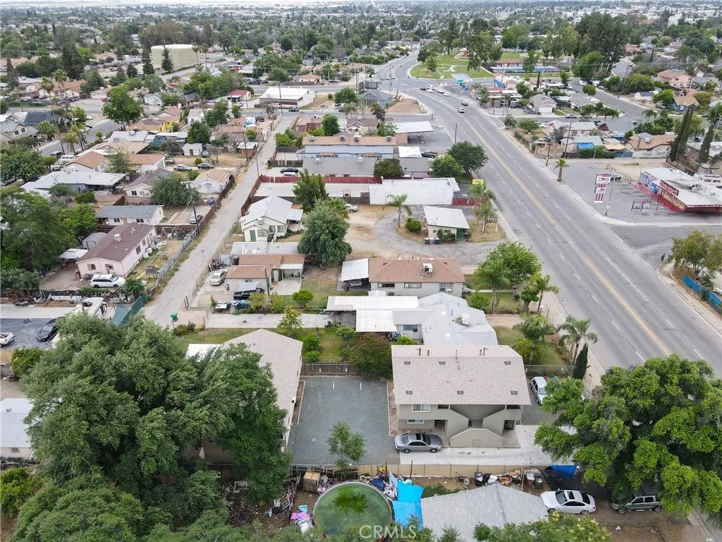 2207 River