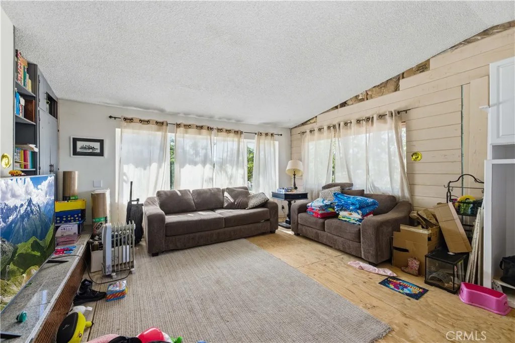 14971 Sunnydale