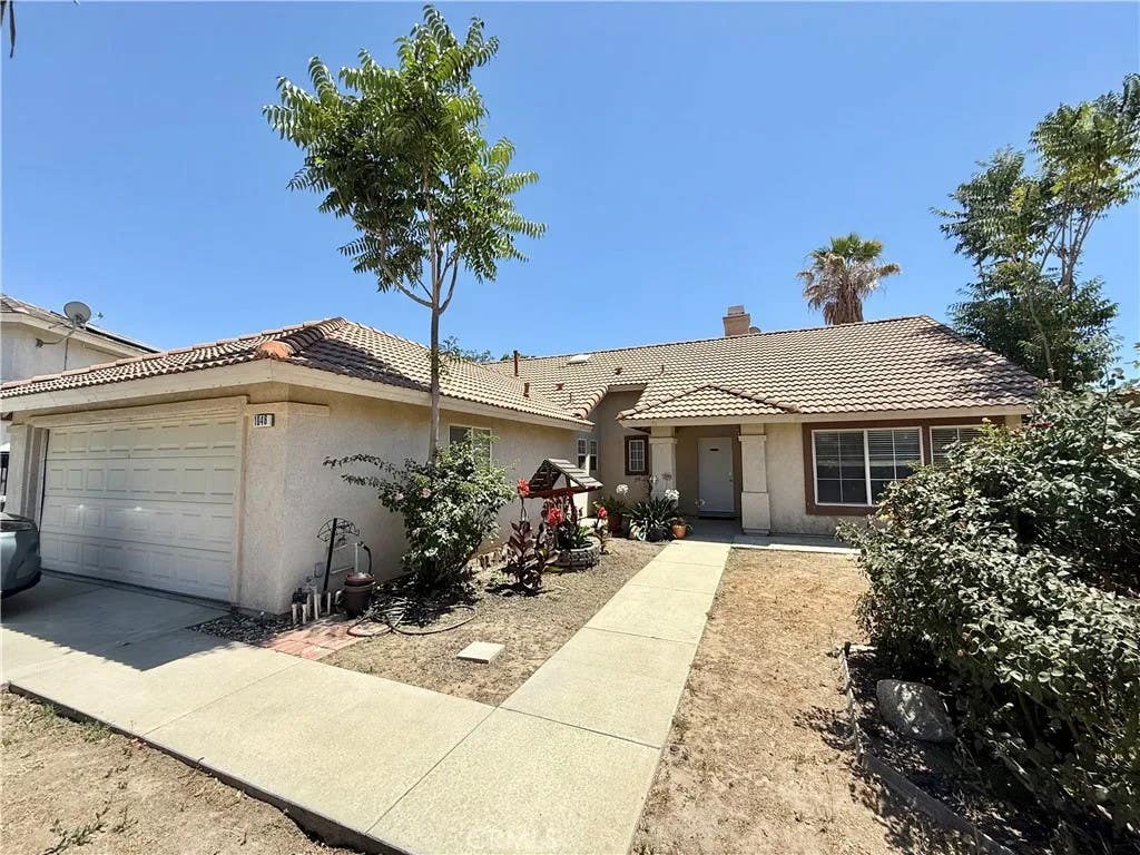Photo of 1046 Sycamore LN, San Jacinto, CA 92582 (MLS # TR26140083)