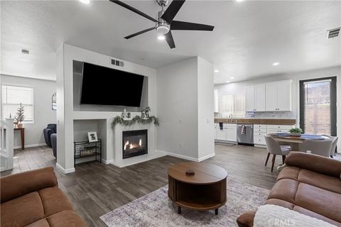 Photo of 19904 Holly Drive, Saugus, CA 91350 (MLS # SR26060678)