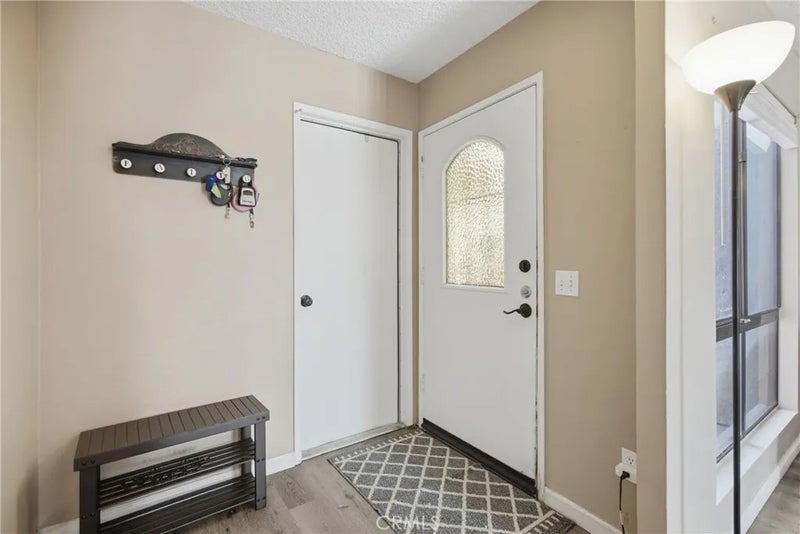 44603 La Paz Road
