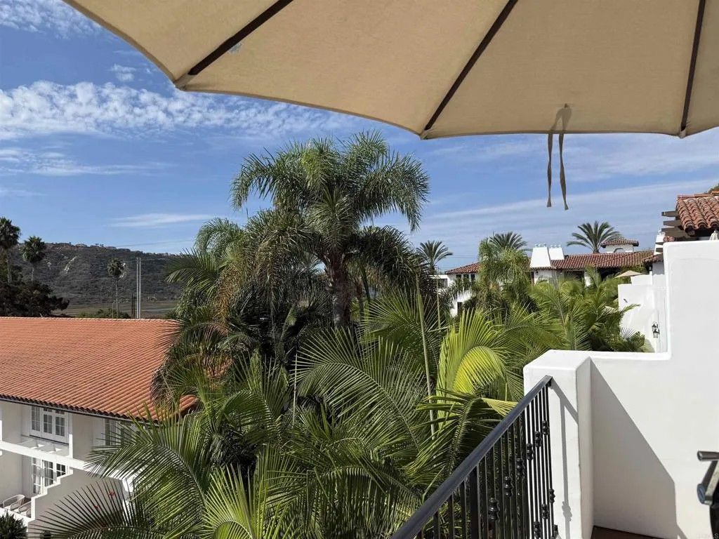 Photo of 7323 Estrella De Mar Road #47, Carlsbad, CA 92009 (MLS # NDP2509764)