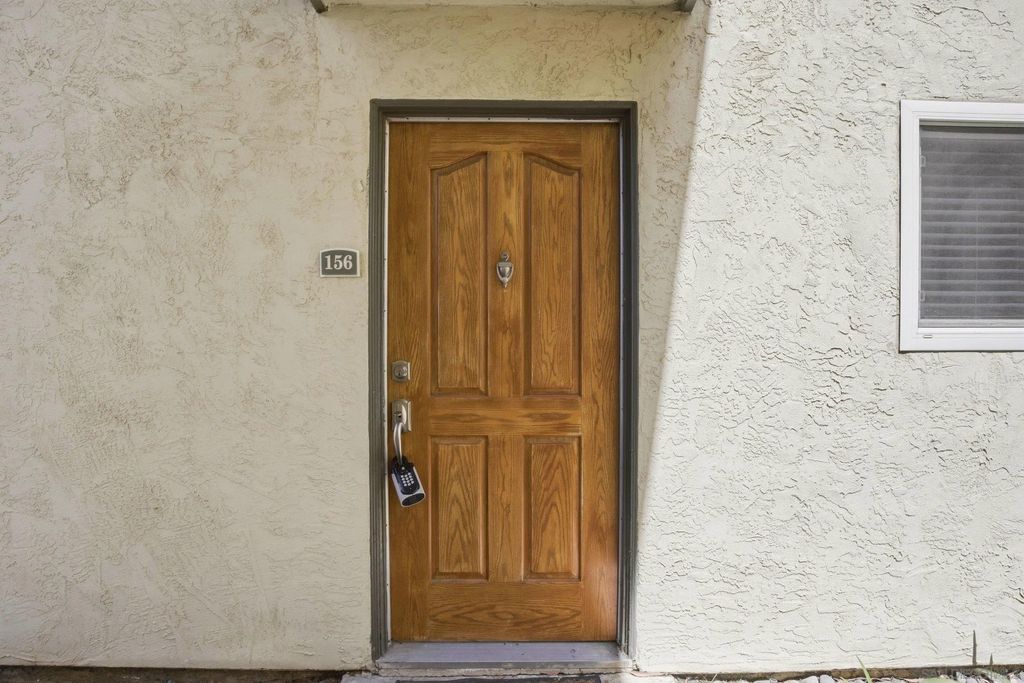 Photo of 830 W Lincoln Ave #156, Escondido, CA 92026 (MLS # 260009995)