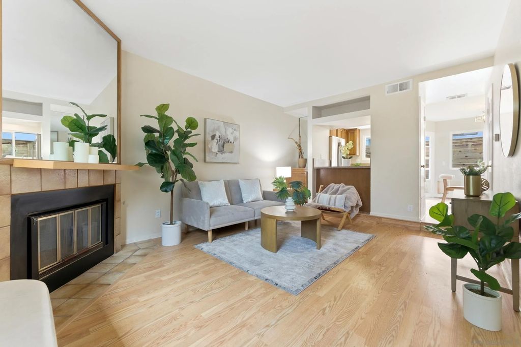 Photo of 1442 Essex ST #4, San Diego, CA 92103 (MLS # 260011483)