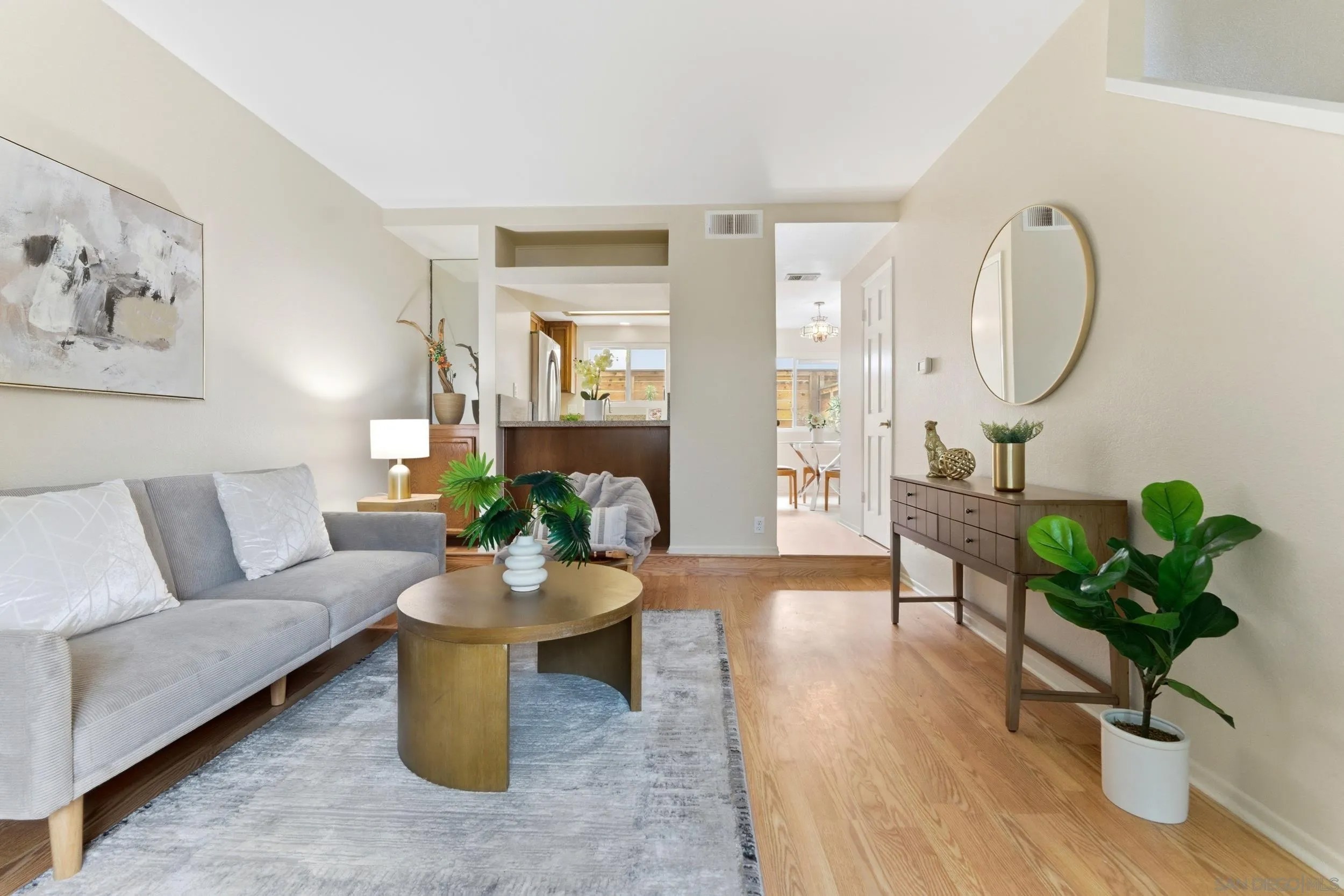 1442 Essex 4