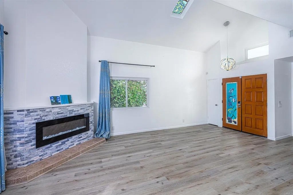 6773 Bullock Drive