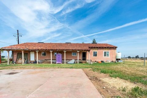 Photo of 2803 Sharon Boulevard, Madera, CA 93638 (MLS # FR26009911)