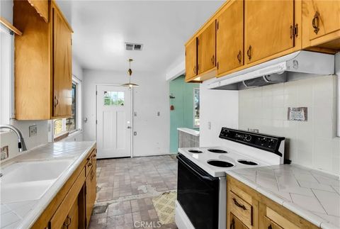 Tiny photo for 57136 Navajo Trail, Yucca Valley, CA 92284 (MLS # JT25274712)