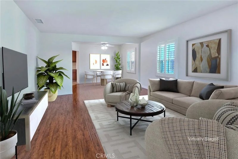 1611 W 154th Place
