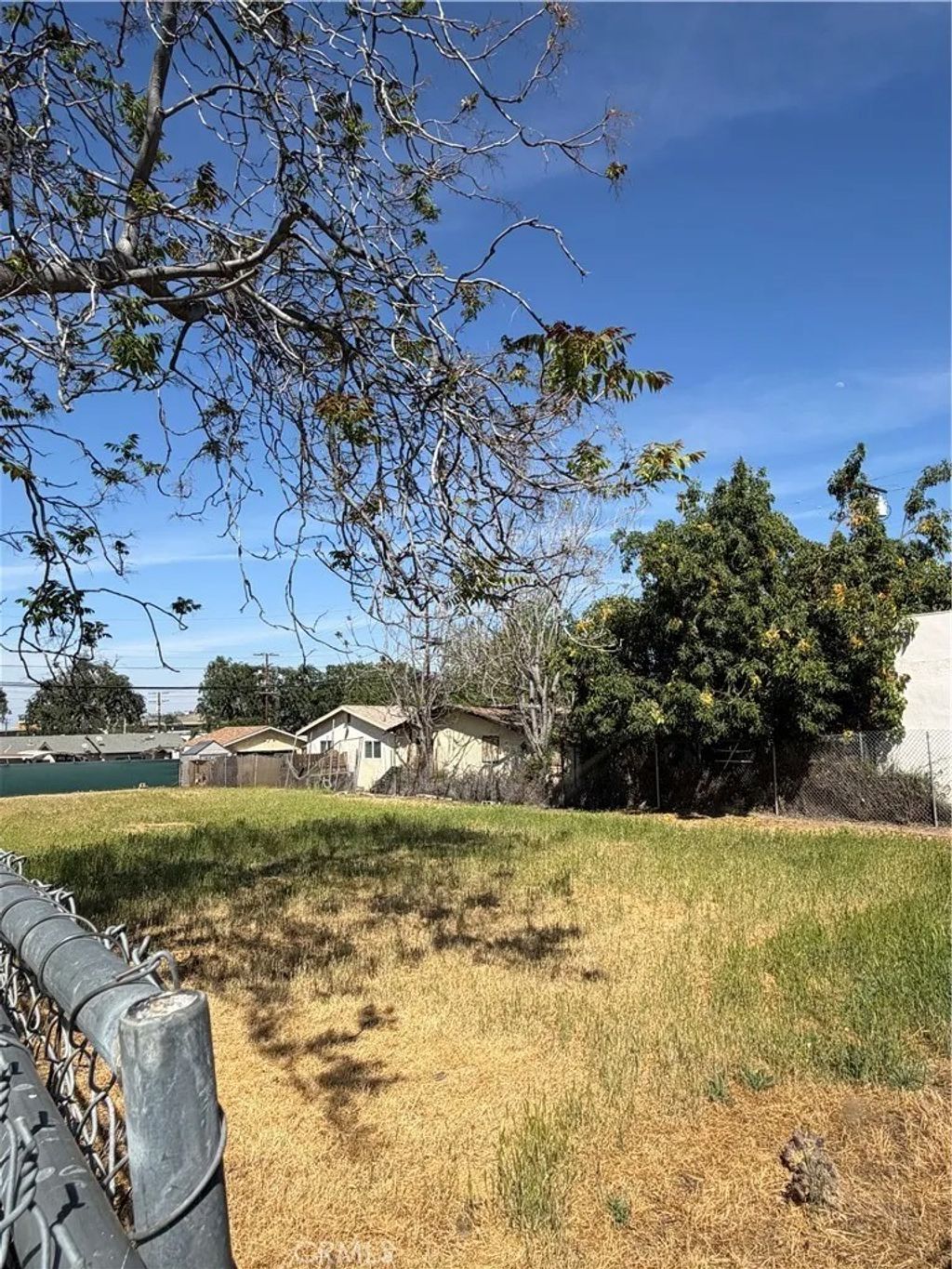 Photo of 507 E 5th St, Corona, CA 92879 (MLS # OC26064294)