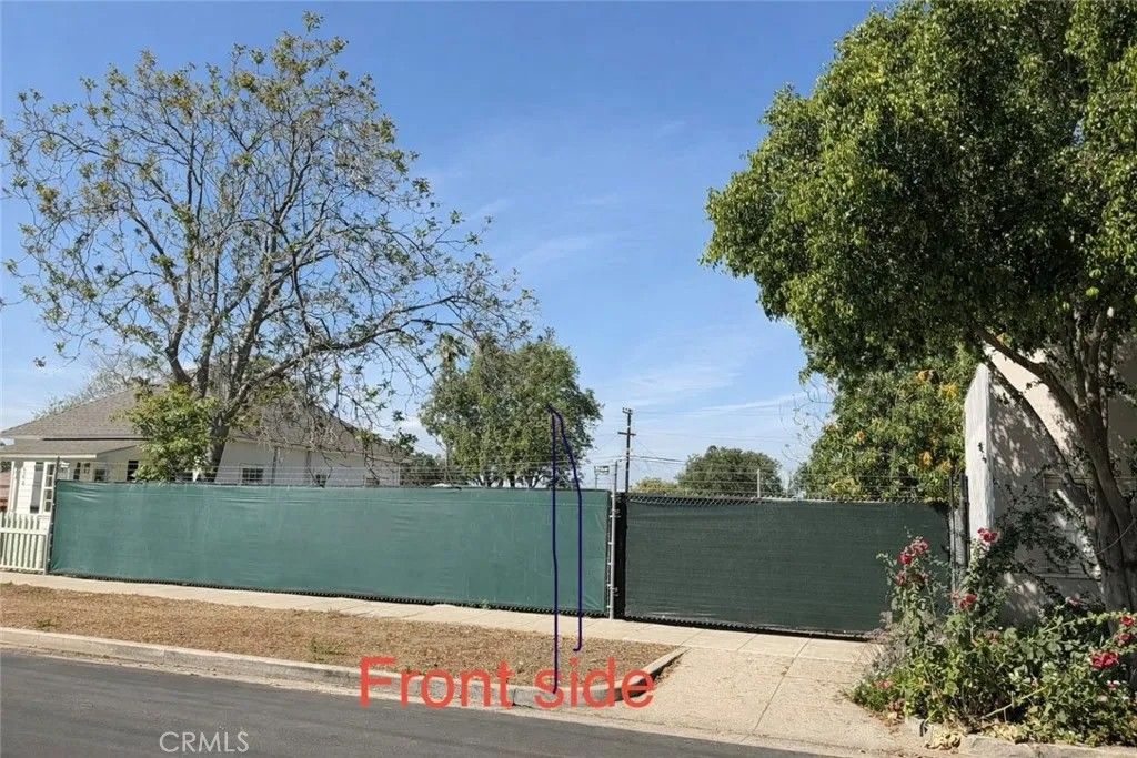 Photo of 507 E 5th St, Corona, CA 92879 (MLS # OC26064294)