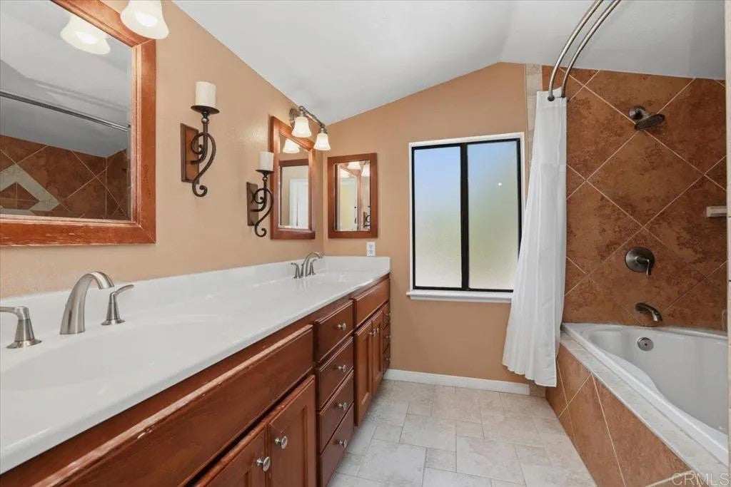 6995 Mission Grove Parkway North