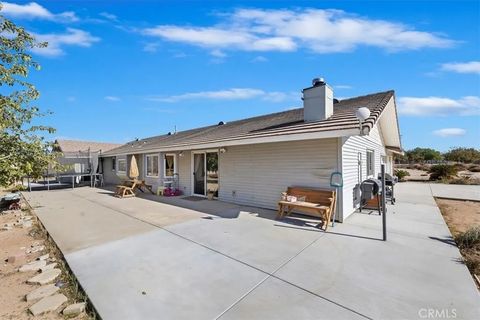 Tiny photo for 12876 Cedar Street, Hesperia, CA 92344 (MLS # CV25257825)
