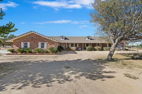 Tiny photo for 12876 Cedar Street, Hesperia, CA 92344 (MLS # CV25257825)