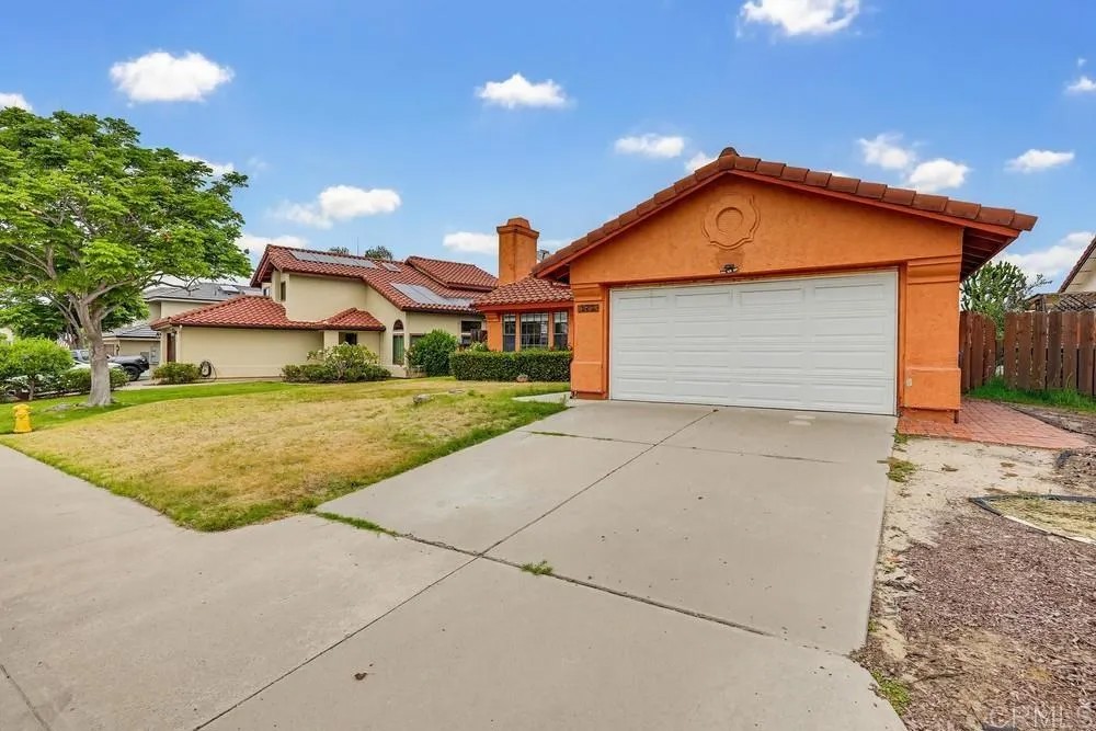 657 REDLANDS PL