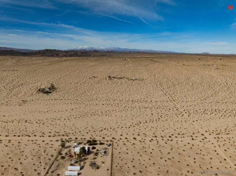 0 Desert View RD 4