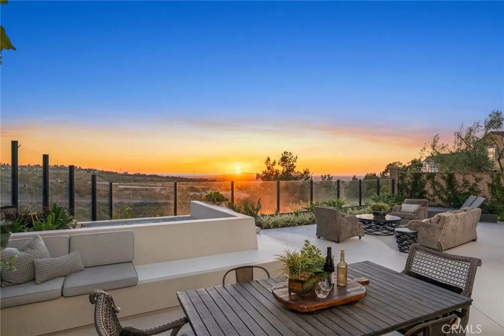 Photo of 42 Gardenpath, Irvine, CA 92603 (MLS # NP26087918)