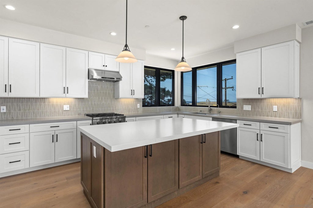 Photo of 4647 Coronado Avenue, San Diego, CA 92107 (MLS # 260022309)