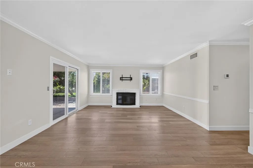807 N Madera