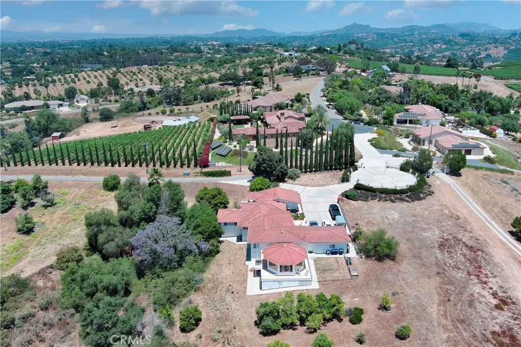 2501 Via Rancheros Way