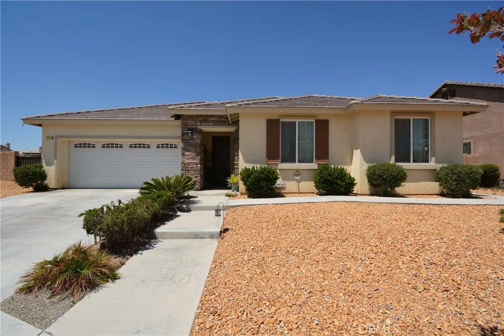 13434 Warren Place