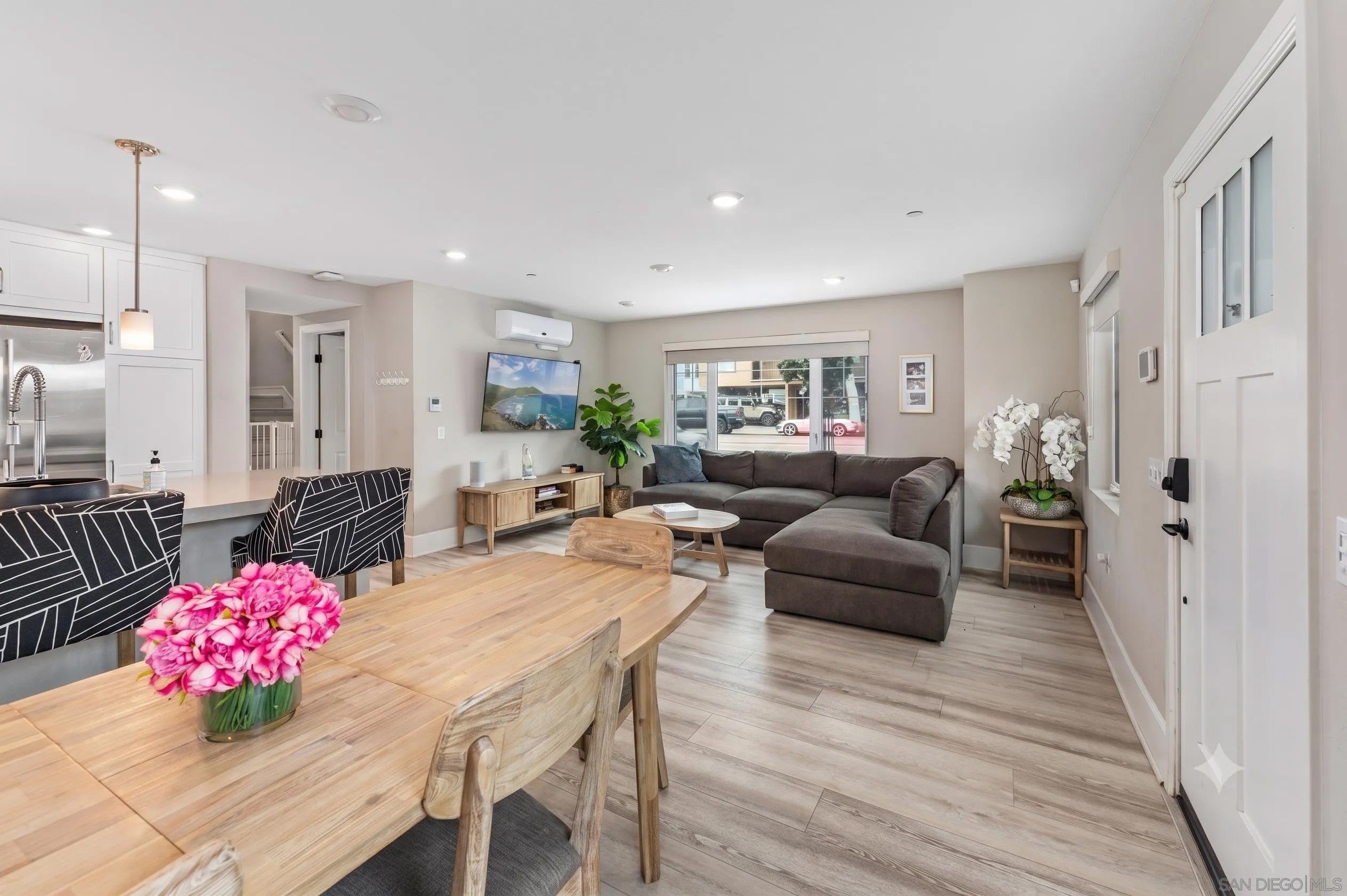 803 Kennebeck Ct