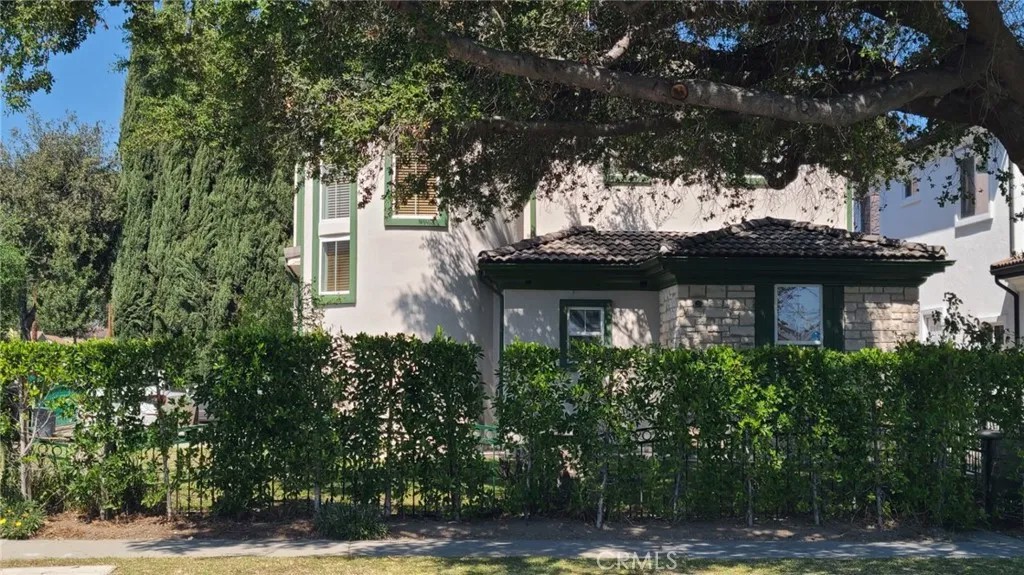 6304 Oak