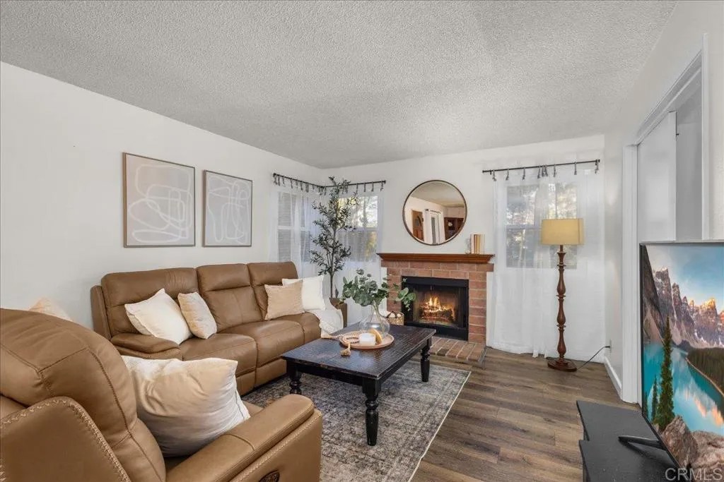 1941 Wellington Lane 1