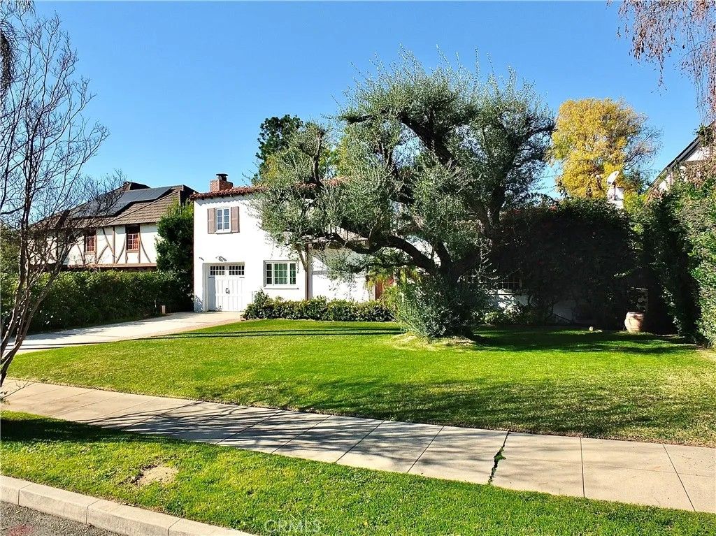 Photo of 435 Rosemont, San Gabriel, CA 91775 (MLS # RS26010718)