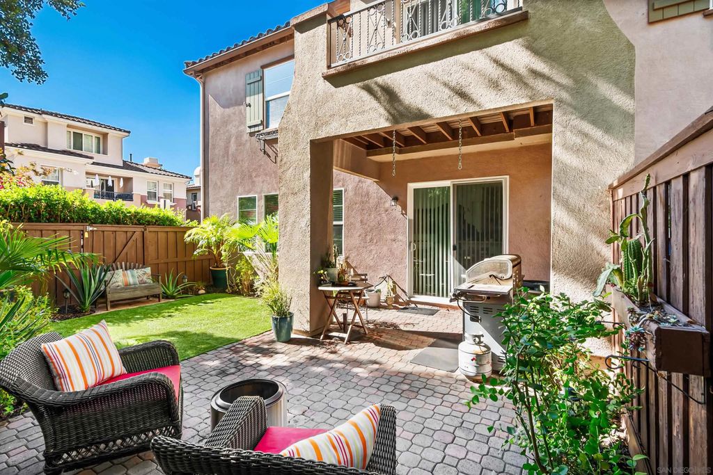 Photo of 1184 Highbluff Ave, San Marcos, CA 92078 (MLS # 250043475)