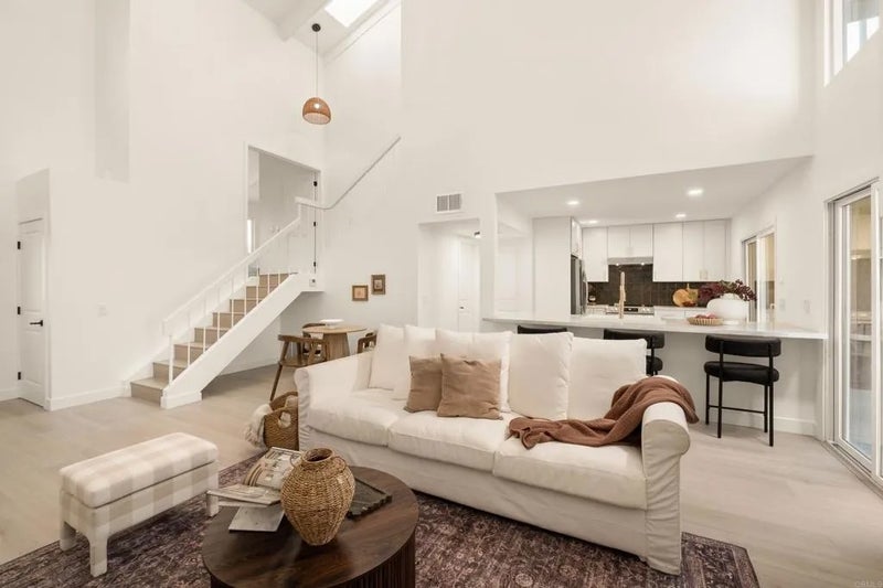 318 Windyridge