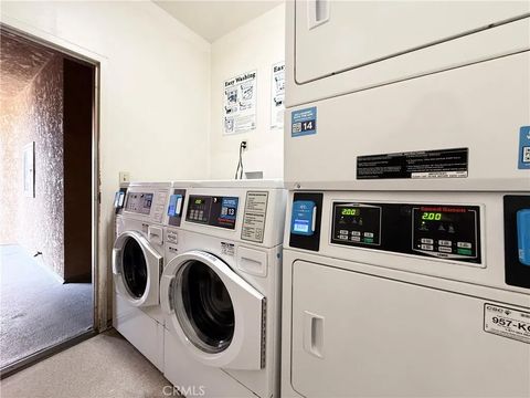 Tiny photo for 424 S Westmoreland Avenue #306, Los Angeles, CA 90020 (MLS # OC26022736)