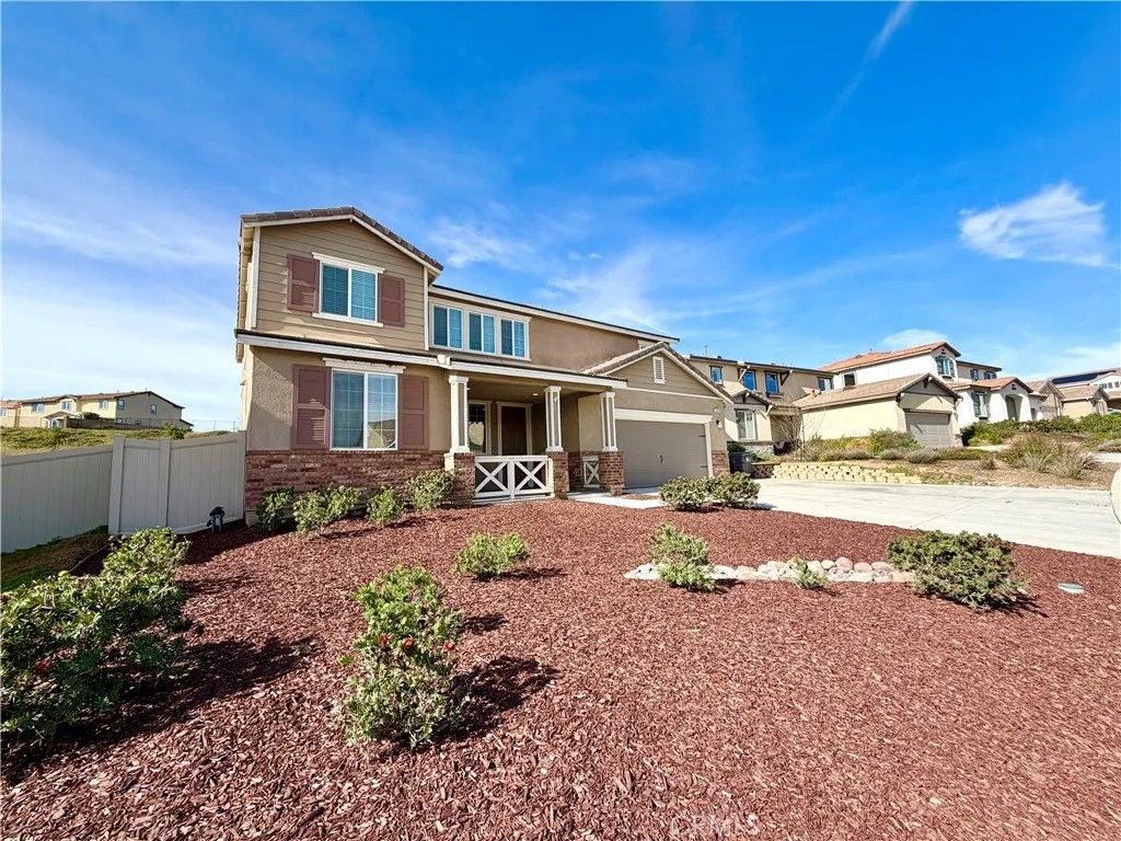 Photo of 34124 Thistlewood Avenue, Murrieta, CA 92563 (MLS # SW26038283)