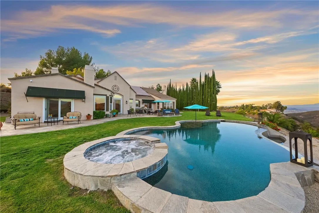 27630 Morning Glory Circle