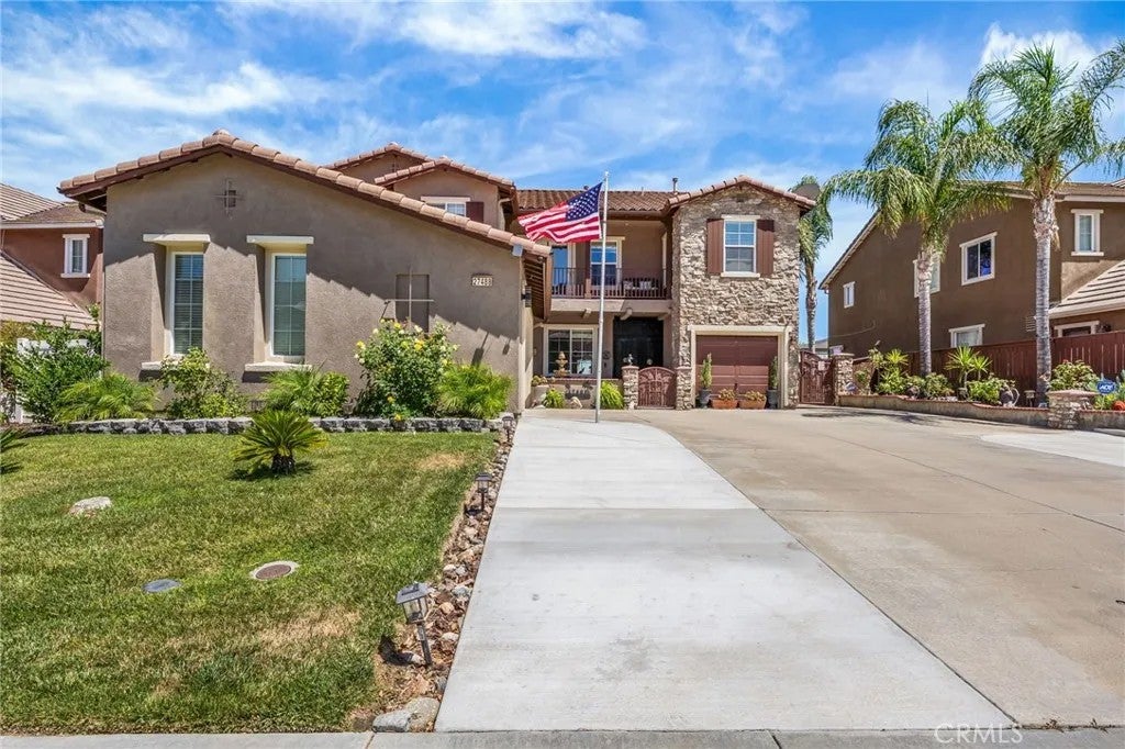 27488 Murrieta Oaks