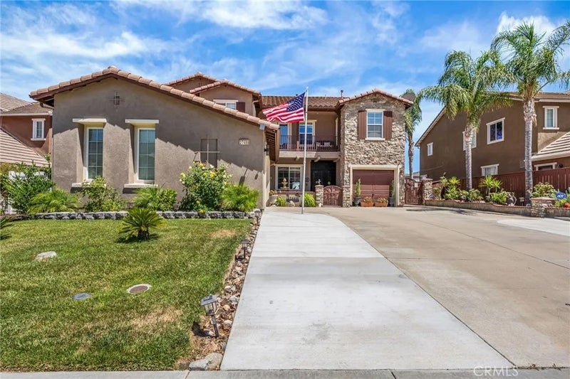 27488 Murrieta Oaks