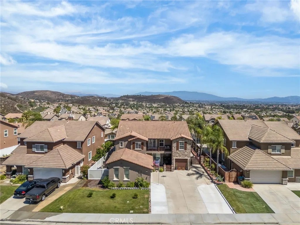 27488 Murrieta Oaks