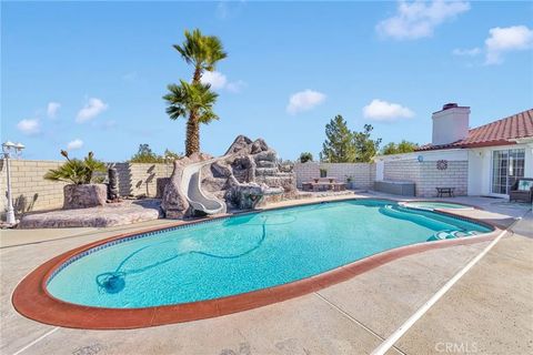 Tiny photo for 18476 Talisman St, Hesperia, CA 92345 (MLS # HD25242631)