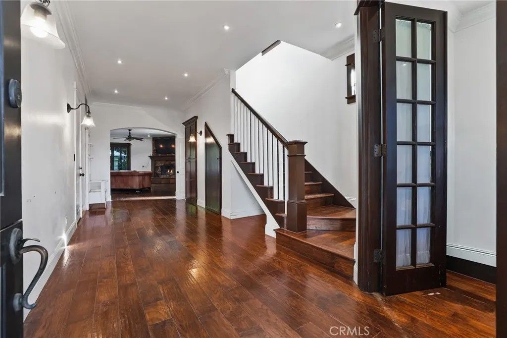 Photo of 250 Santo Tomas Ave, Costa Mesa, CA 92627 (MLS # OC26005358)