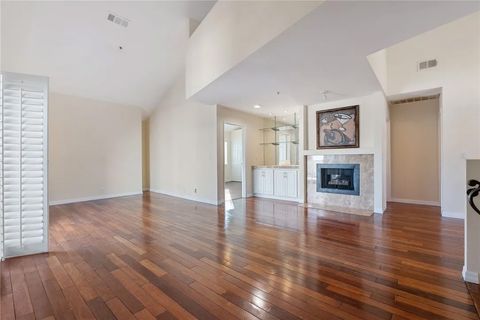 Tiny photo for 221 Violet Ave, Monrovia, CA 91016 (MLS # PW25273344)