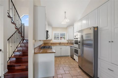 Tiny photo for 221 Violet Ave, Monrovia, CA 91016 (MLS # PW25273344)