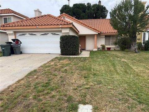 Photo of 177 S Nebraska, Lake Elsinore, CA 92530 (MLS # IV26028991)