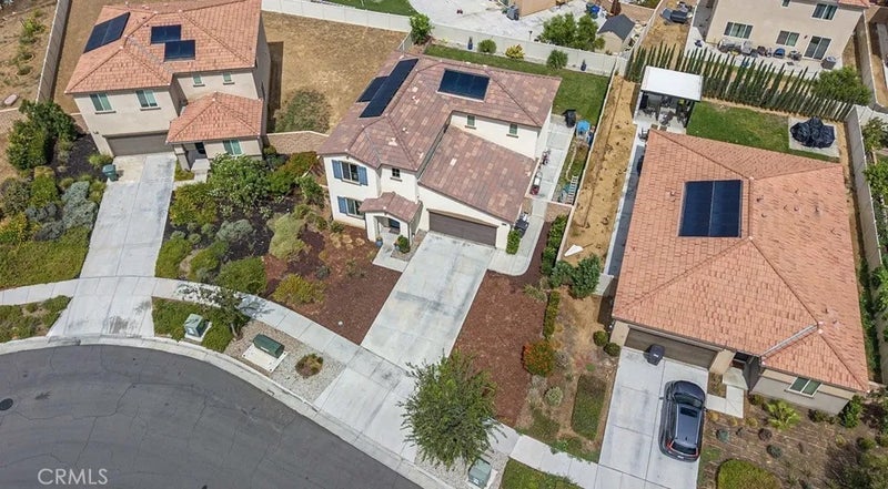 9689 Scioscia Street